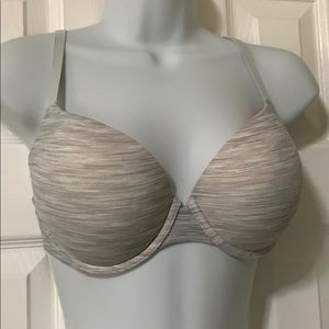 Victoria’s Secret PINK Wear Everywhere 34D Bra